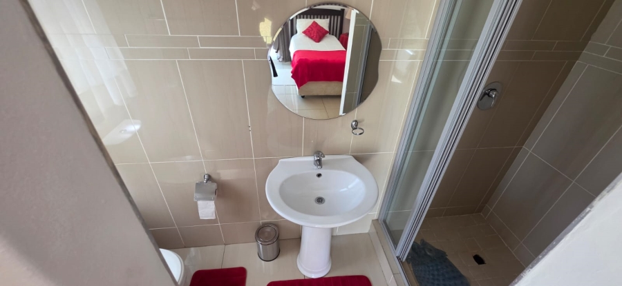4 Bedroom Property for Sale in Buffelspoort Eco Estate North West